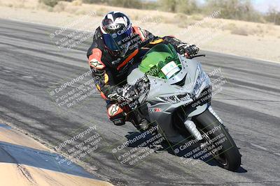 media/Dec-04-2025-Racers Edge (Thu) [[5ebc9f124d]]/3-B Group/3-Session 2 (Turn 7 Inside)/